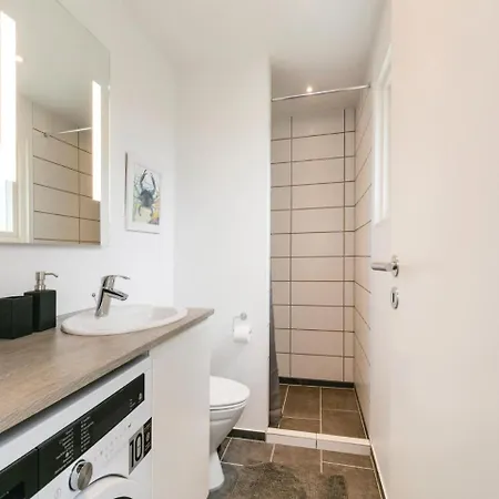 Three Bedroom Holiday In Feriehus Gudhjem
